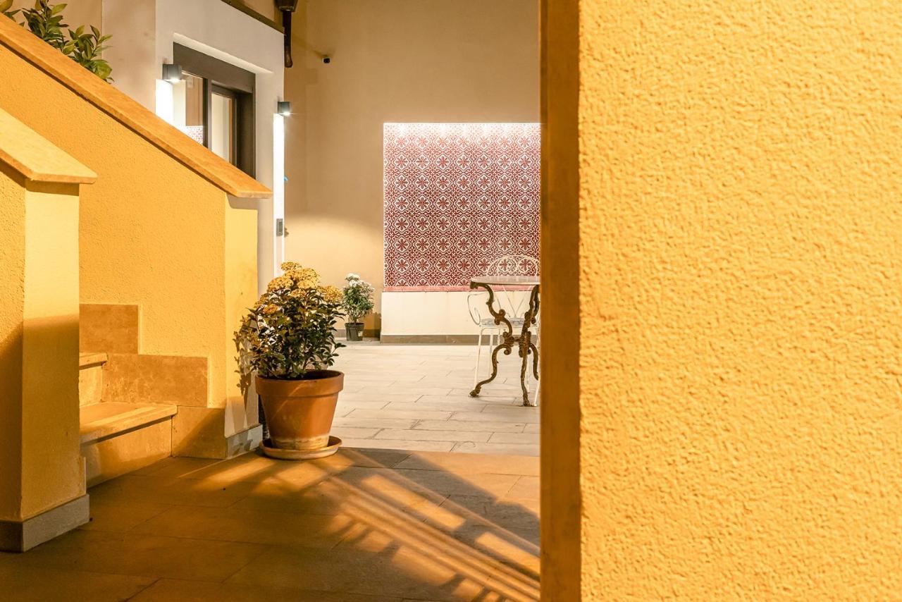 カステッラバーテ De Gulia Charme And Relax Bed & Breakfast エクステリア 写真