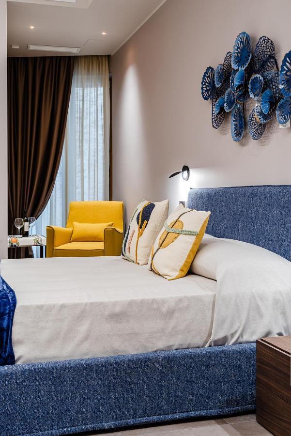 カステッラバーテ De Gulia Charme And Relax Bed & Breakfast エクステリア 写真