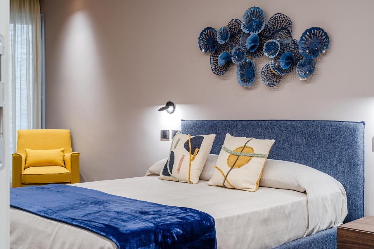 カステッラバーテ De Gulia Charme And Relax Bed & Breakfast エクステリア 写真
