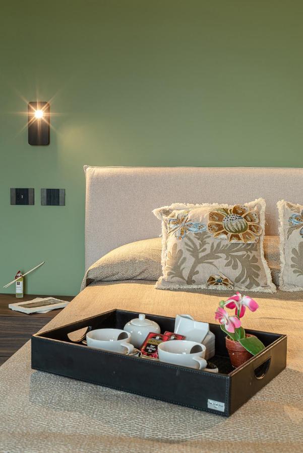 カステッラバーテ De Gulia Charme And Relax Bed & Breakfast エクステリア 写真